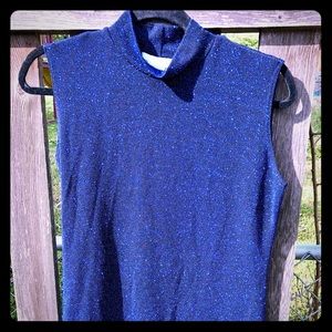 ⚜️ Mock Turtleneck with a little Seasonal Sparkle